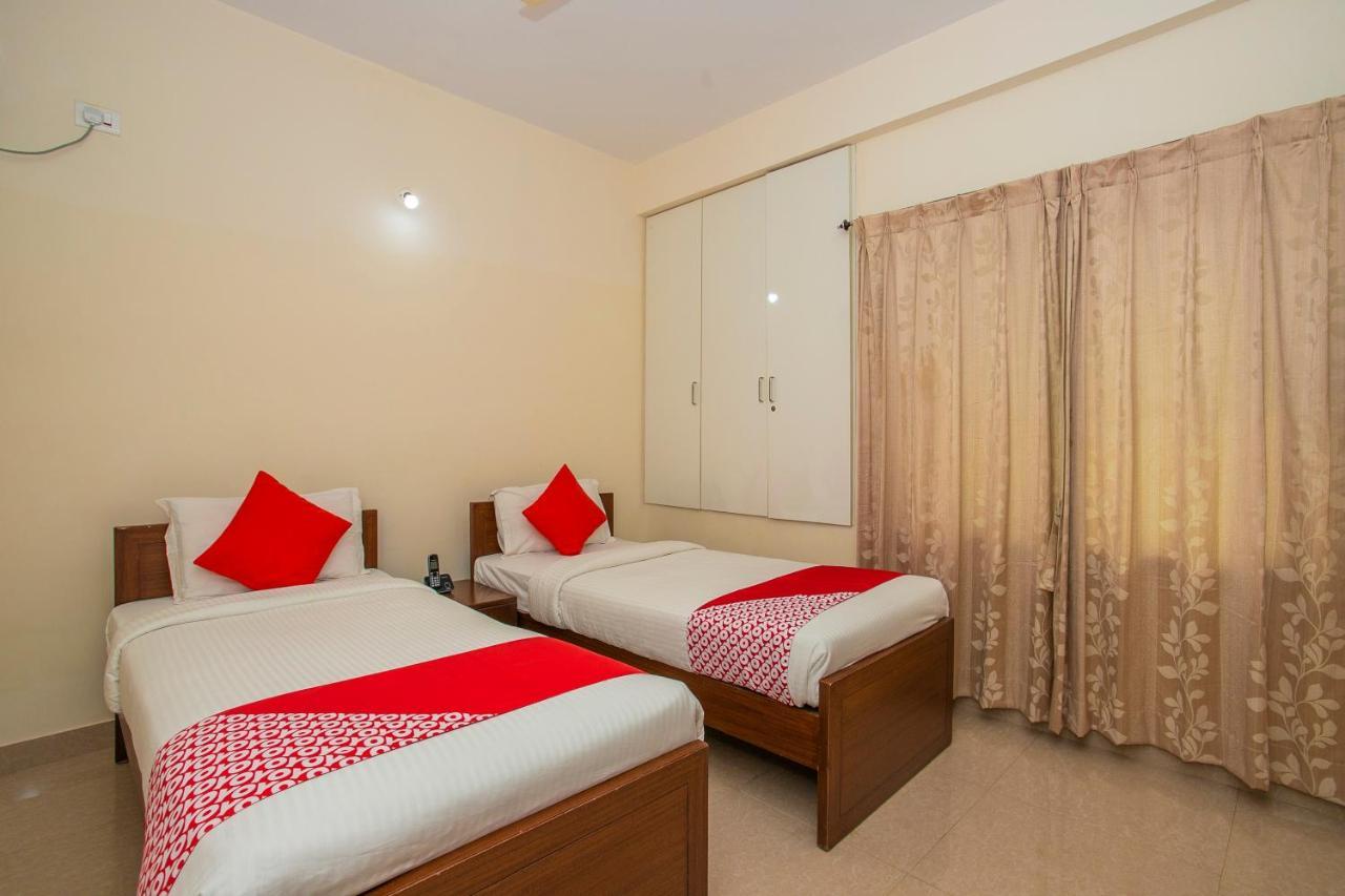 Oyo 4797 Lulu Hospitality Hotel Yelahanka Екстериор снимка