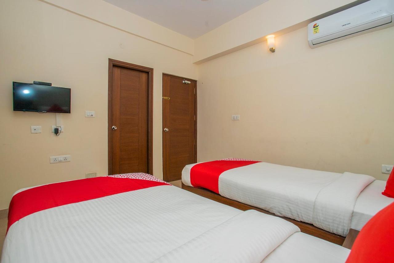 Oyo 4797 Lulu Hospitality Hotel Yelahanka Екстериор снимка