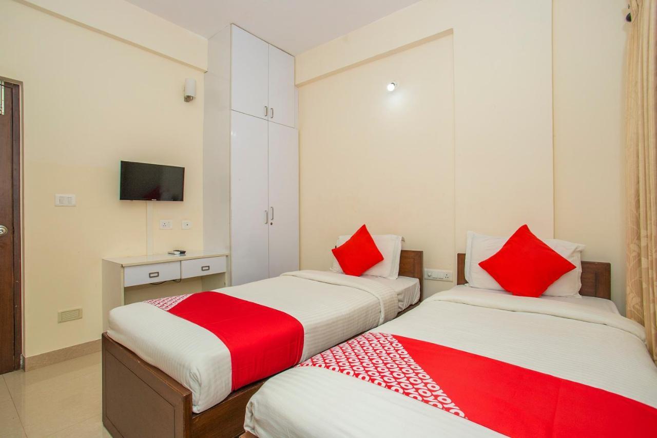 Oyo 4797 Lulu Hospitality Hotel Yelahanka Екстериор снимка