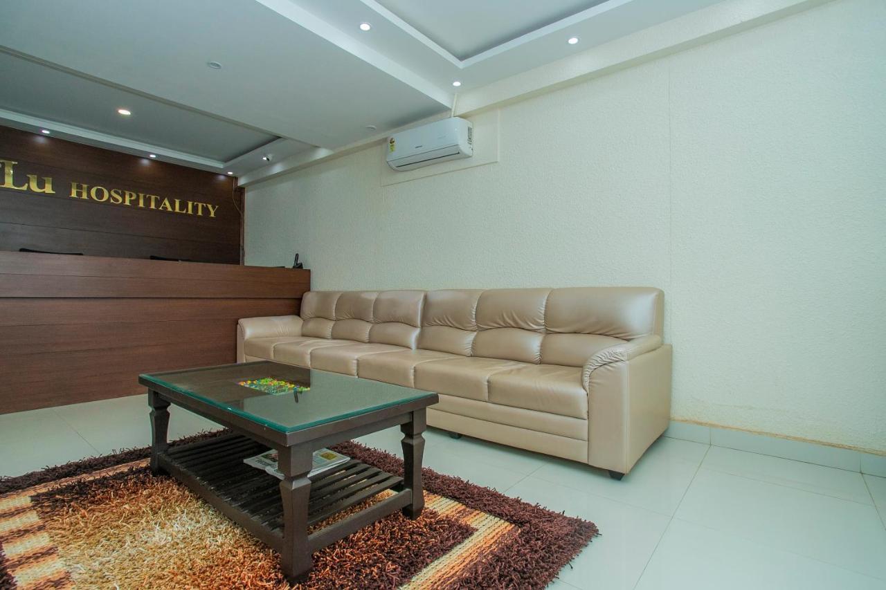 Oyo 4797 Lulu Hospitality Hotel Yelahanka Екстериор снимка