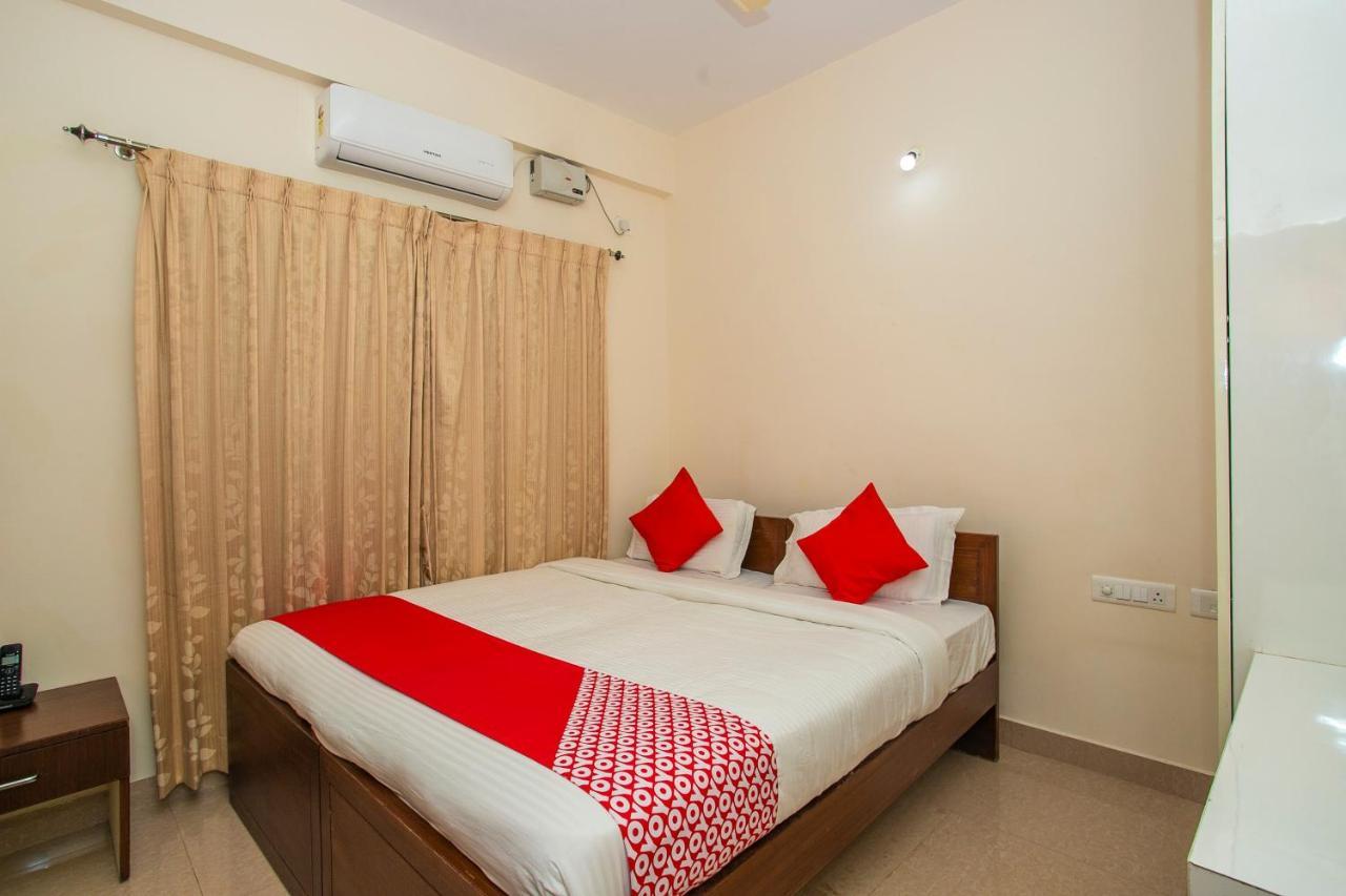 Oyo 4797 Lulu Hospitality Hotel Yelahanka Екстериор снимка