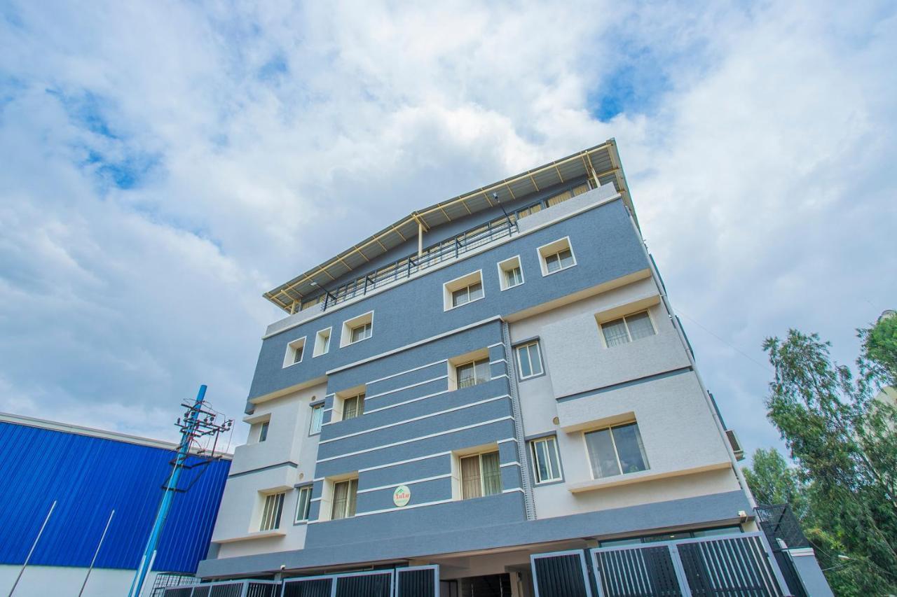 Oyo 4797 Lulu Hospitality Hotel Yelahanka Екстериор снимка